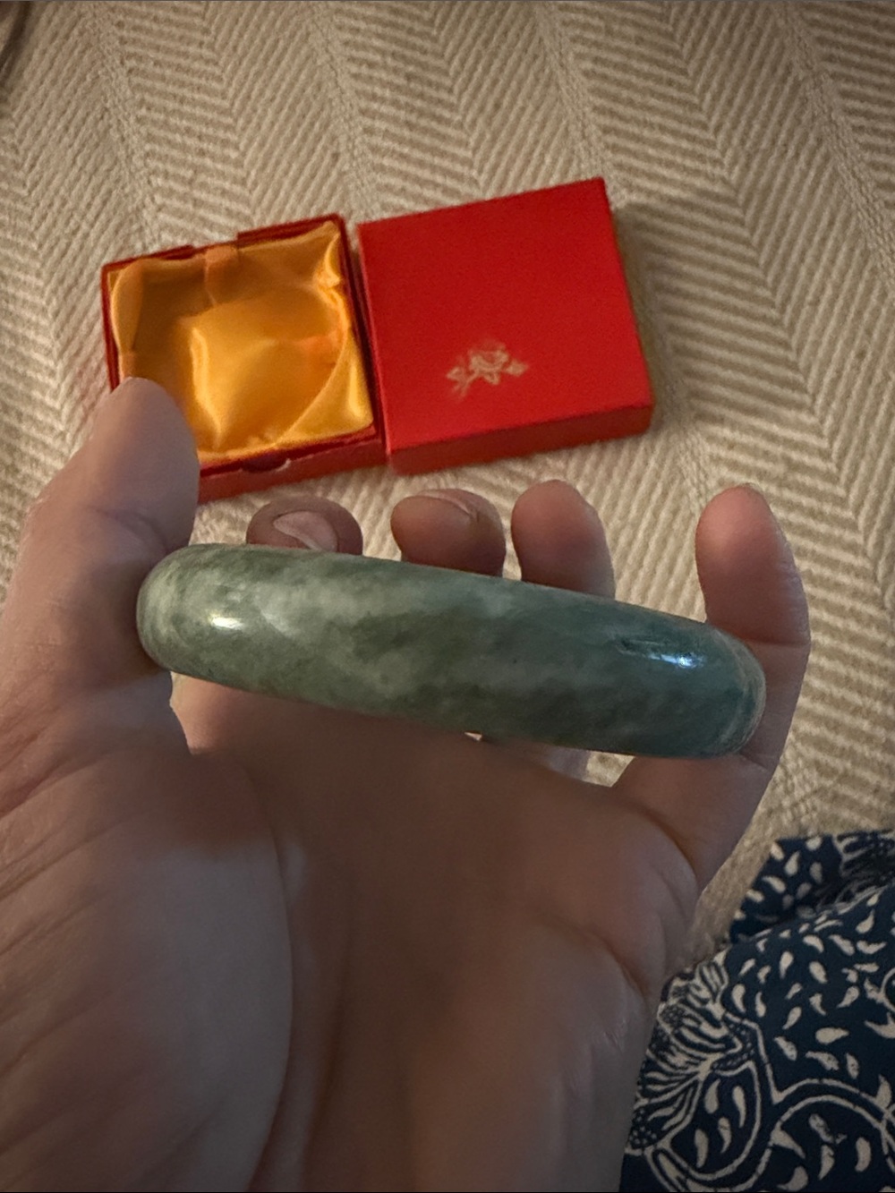 Jade Green Jadeite Bangle Bracelet - Picture 5 of 5